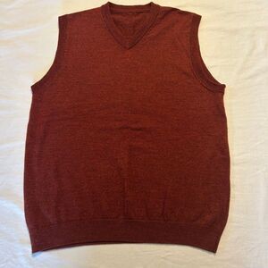 Turnbury Brick Red Sweater Vest L **inside tag at Beck has fallen out- but is co